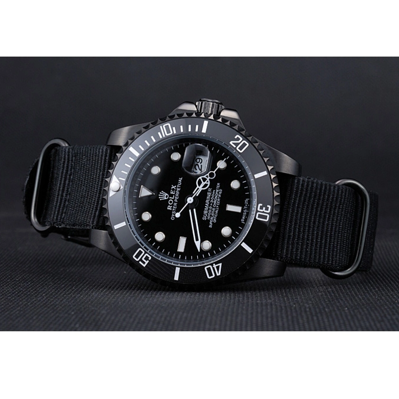 Aaa replica Submariner Black Strap Rolex 622006 Nylon 0515